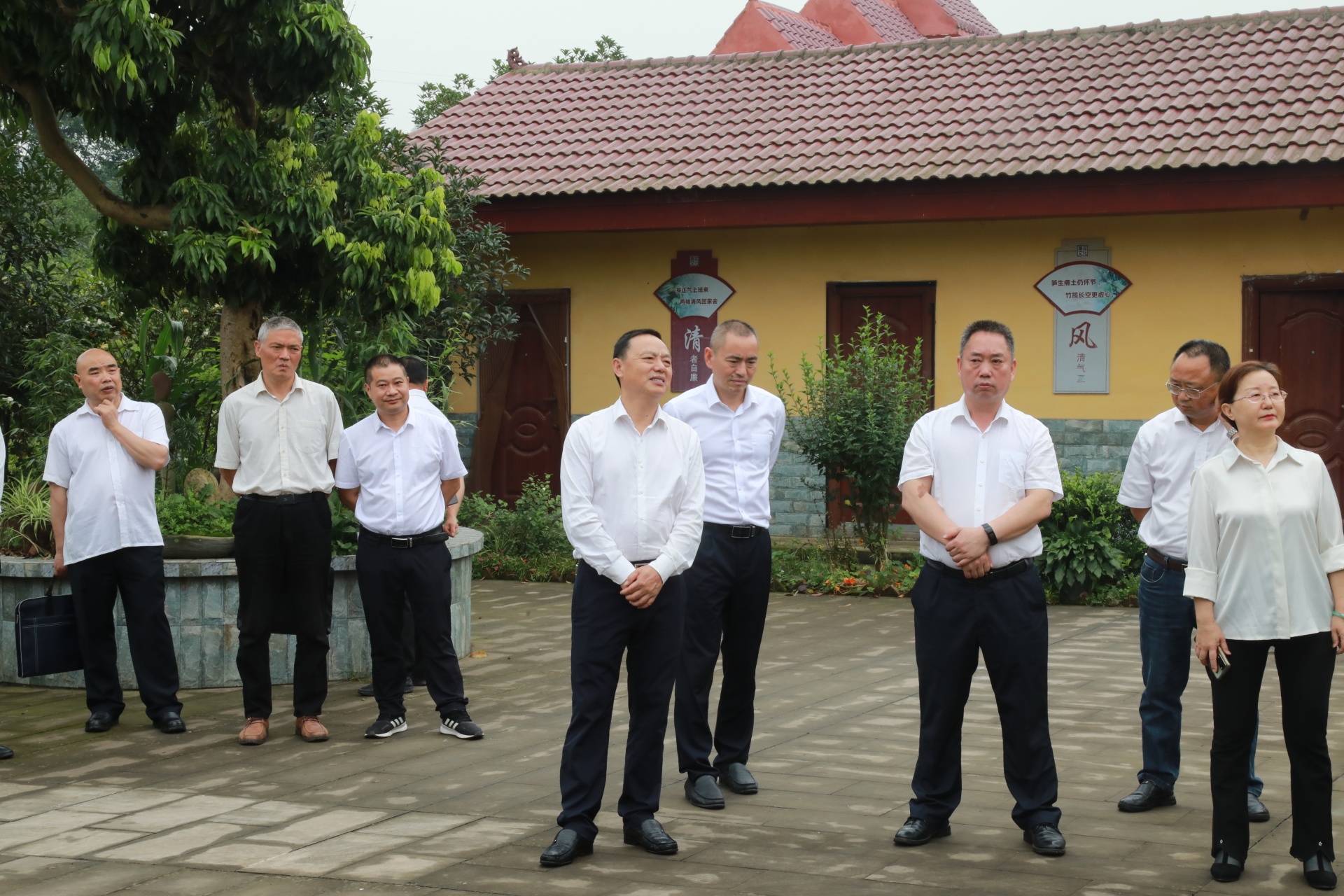 合江縣鎮(zhèn)街人大規(guī)范化建設(shè)現(xiàn)場會在白沙鎮(zhèn)召開 第 2 張