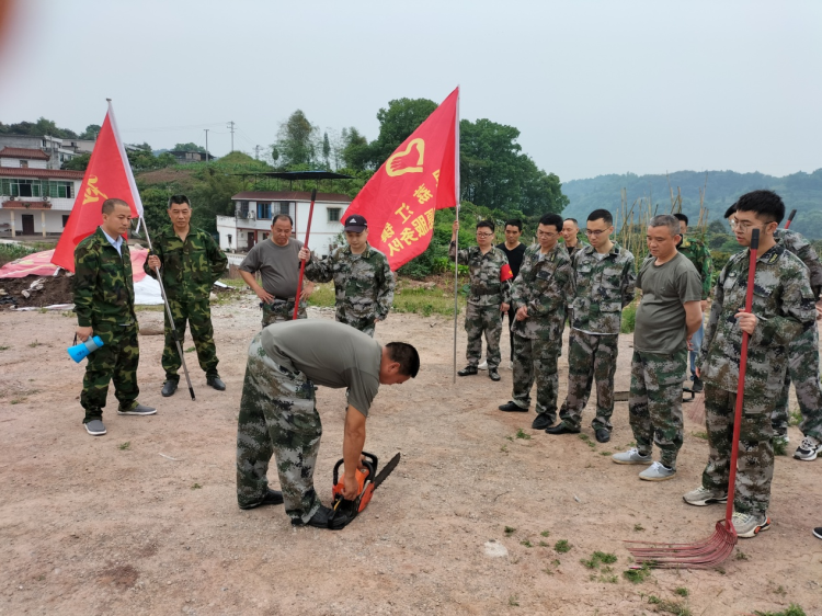 荔江鎮(zhèn)開展2022年森林防滅火應(yīng)急演練 第 2 張