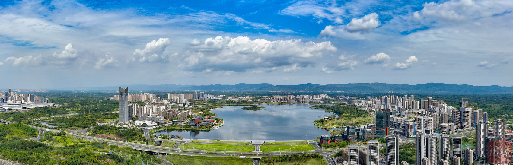 五區(qū)共興丨探訪世界最長城市中軸線：一條引領(lǐng)成都都市圈高質(zhì)量發(fā)展的主軸 第 3 張