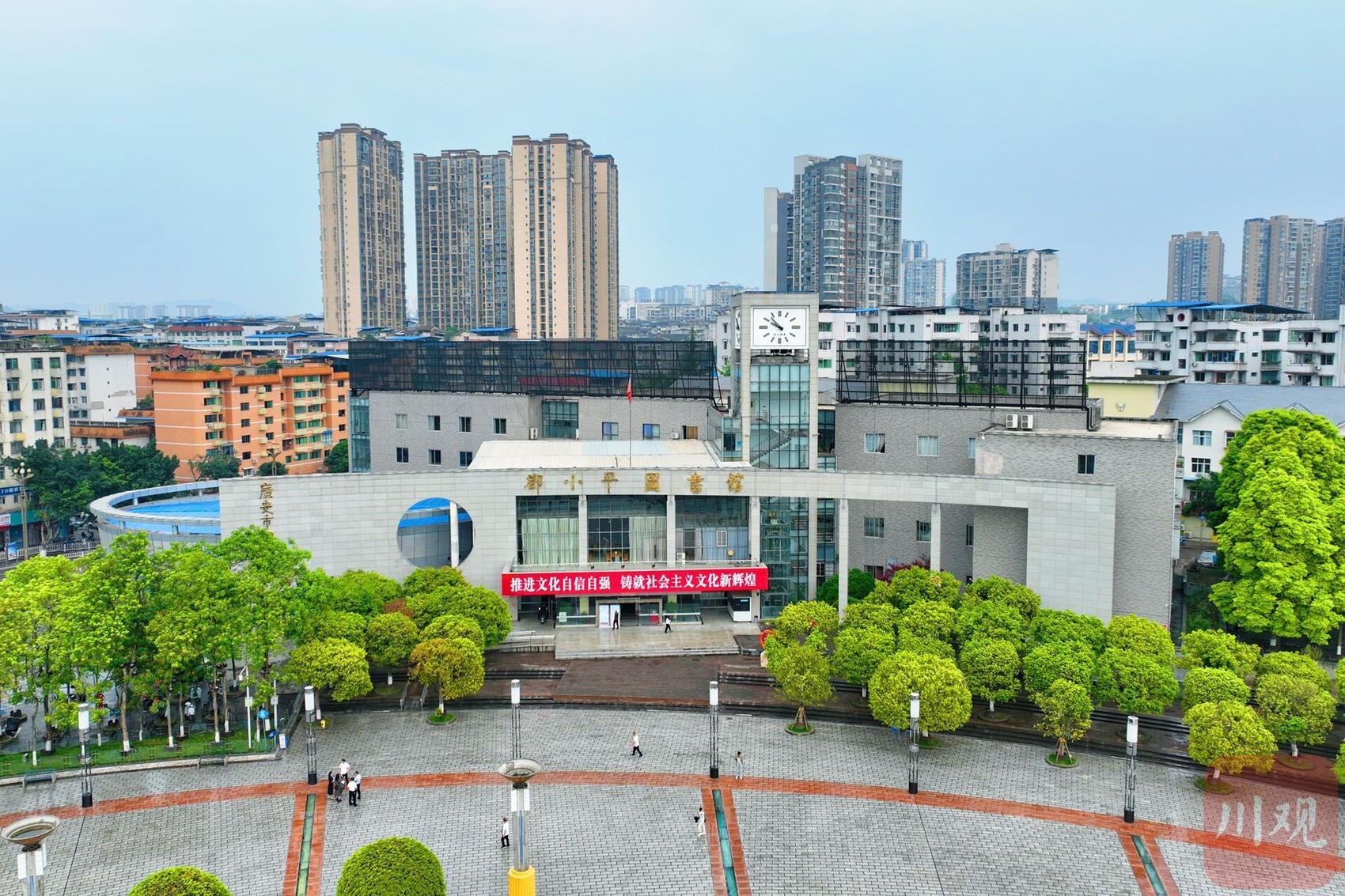 世界讀書日丨有人一年300天泡在館里,，四川市州圖書館有多火,？ 第 3 張