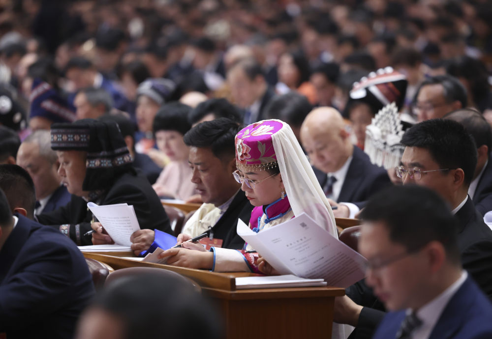 十四屆全國人大二次會議在京開幕 第 19 張